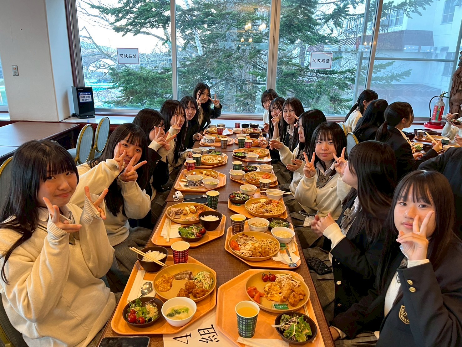 LINE_ALBUM_修学旅行1日目_250507_44