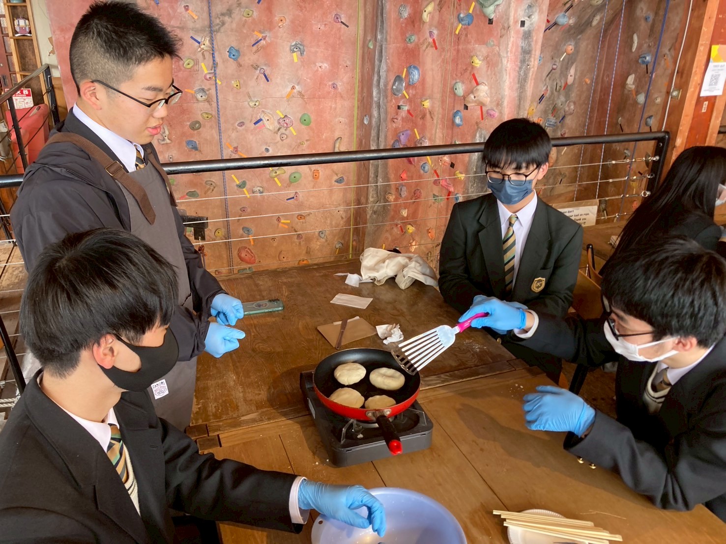 LINE_ALBUM_修学旅行2日目_250508_3