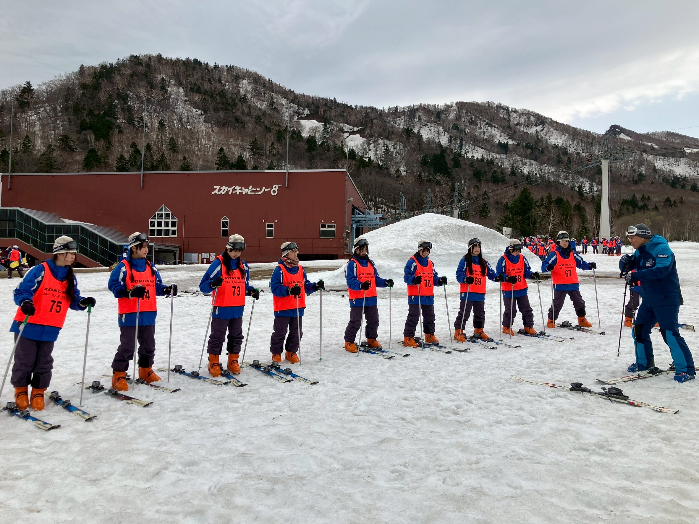 LINE_ALBUM_修学旅行３日目(スキー・スノボ)_250509_1