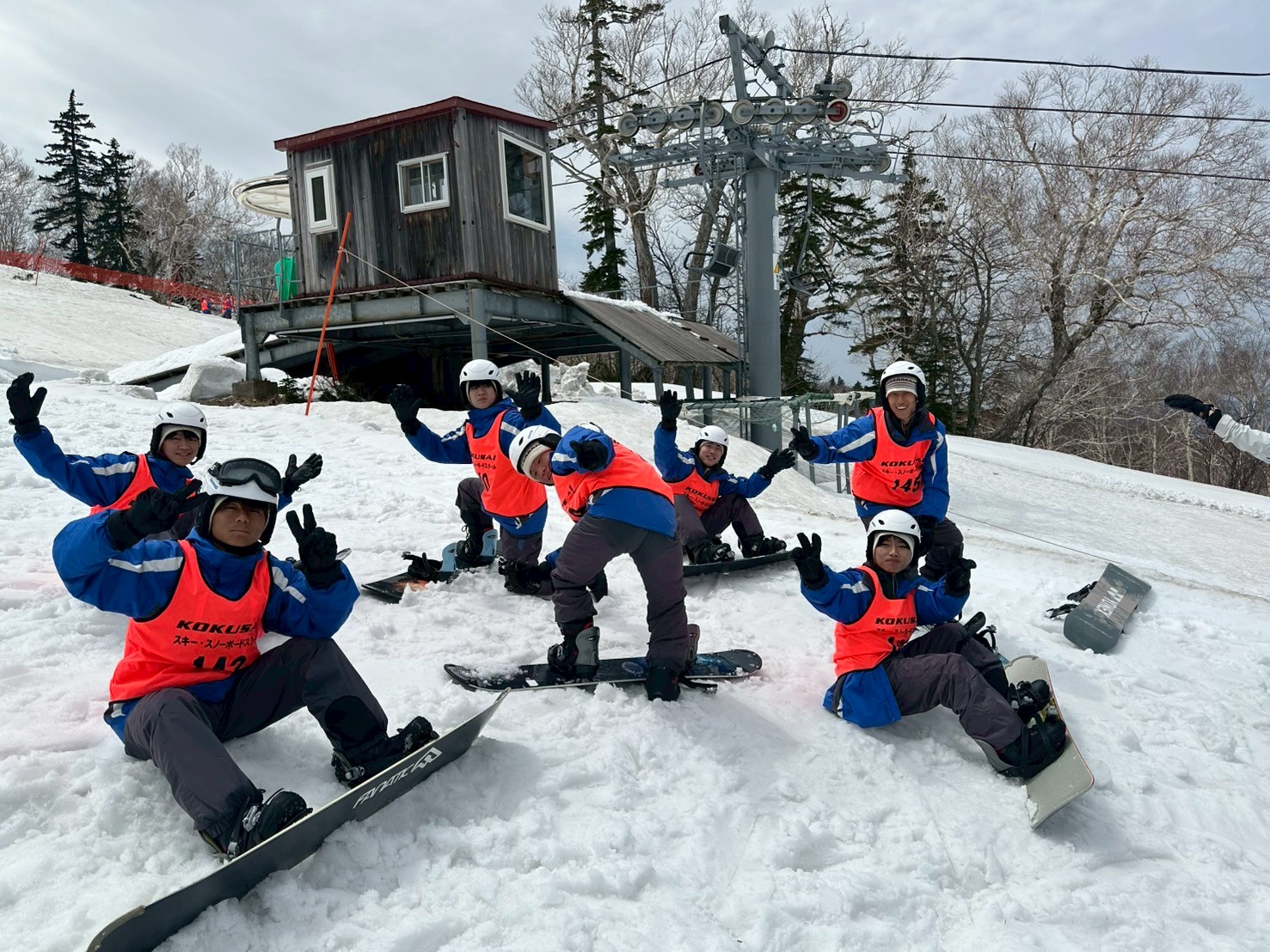 LINE_ALBUM_修学旅行３日目(スキー・スノボ)_250509_6