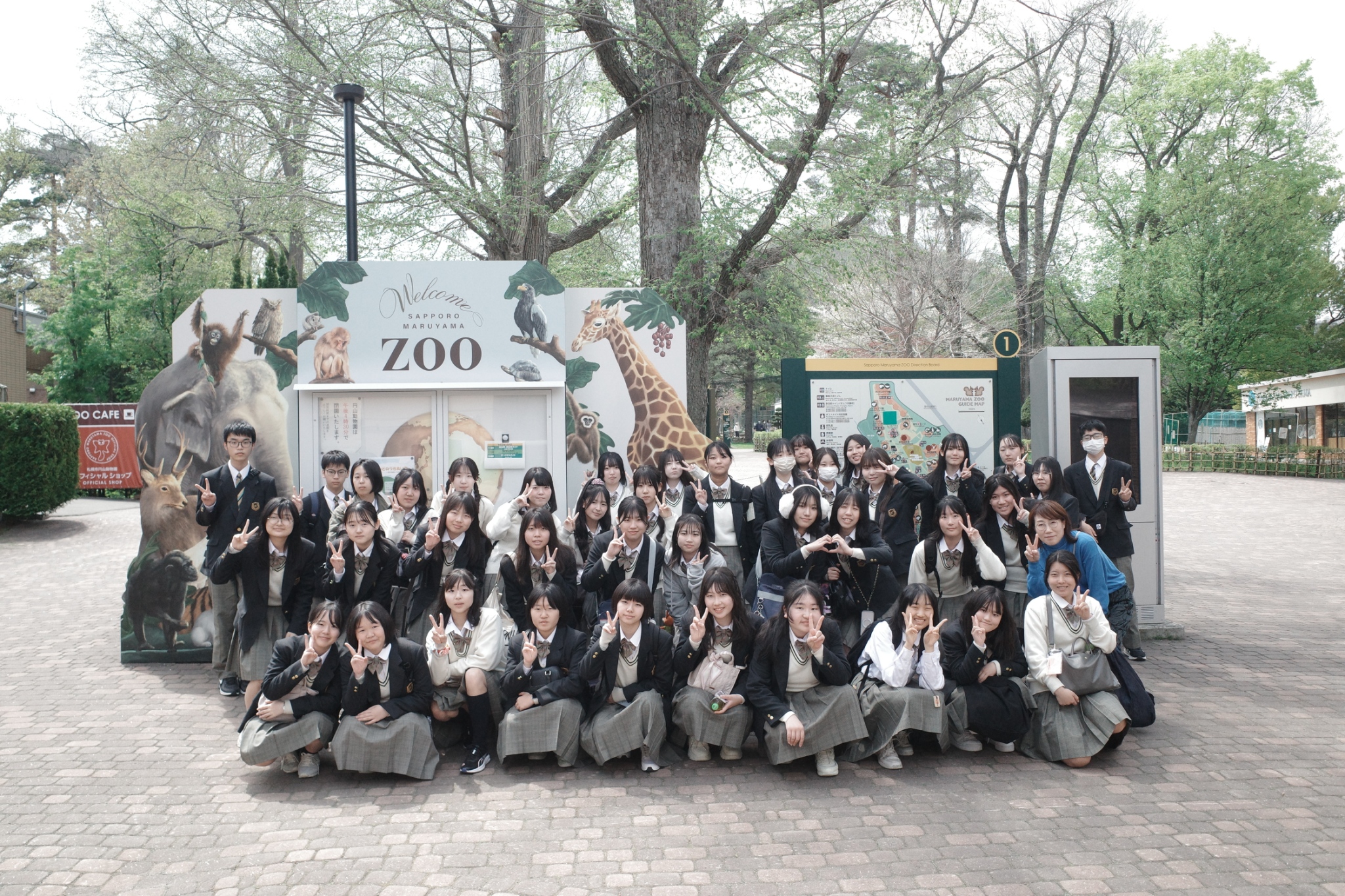 LINE_ALBUM_札幌市内観光コース_250509_1