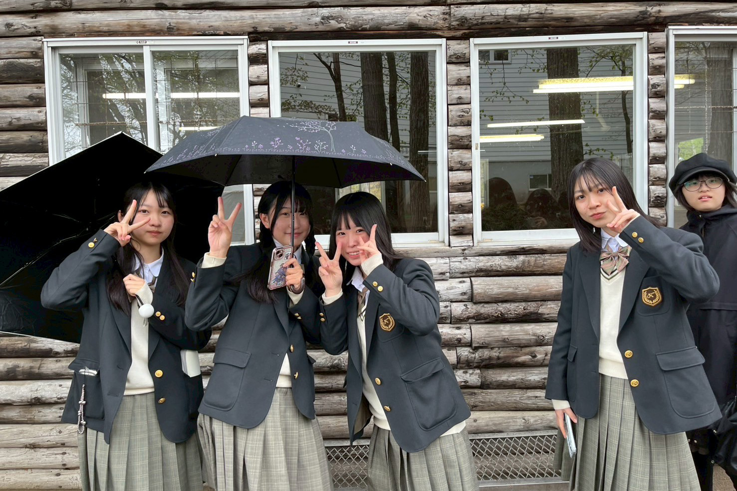 LINE_ALBUM_修学旅行41日目_250510_1