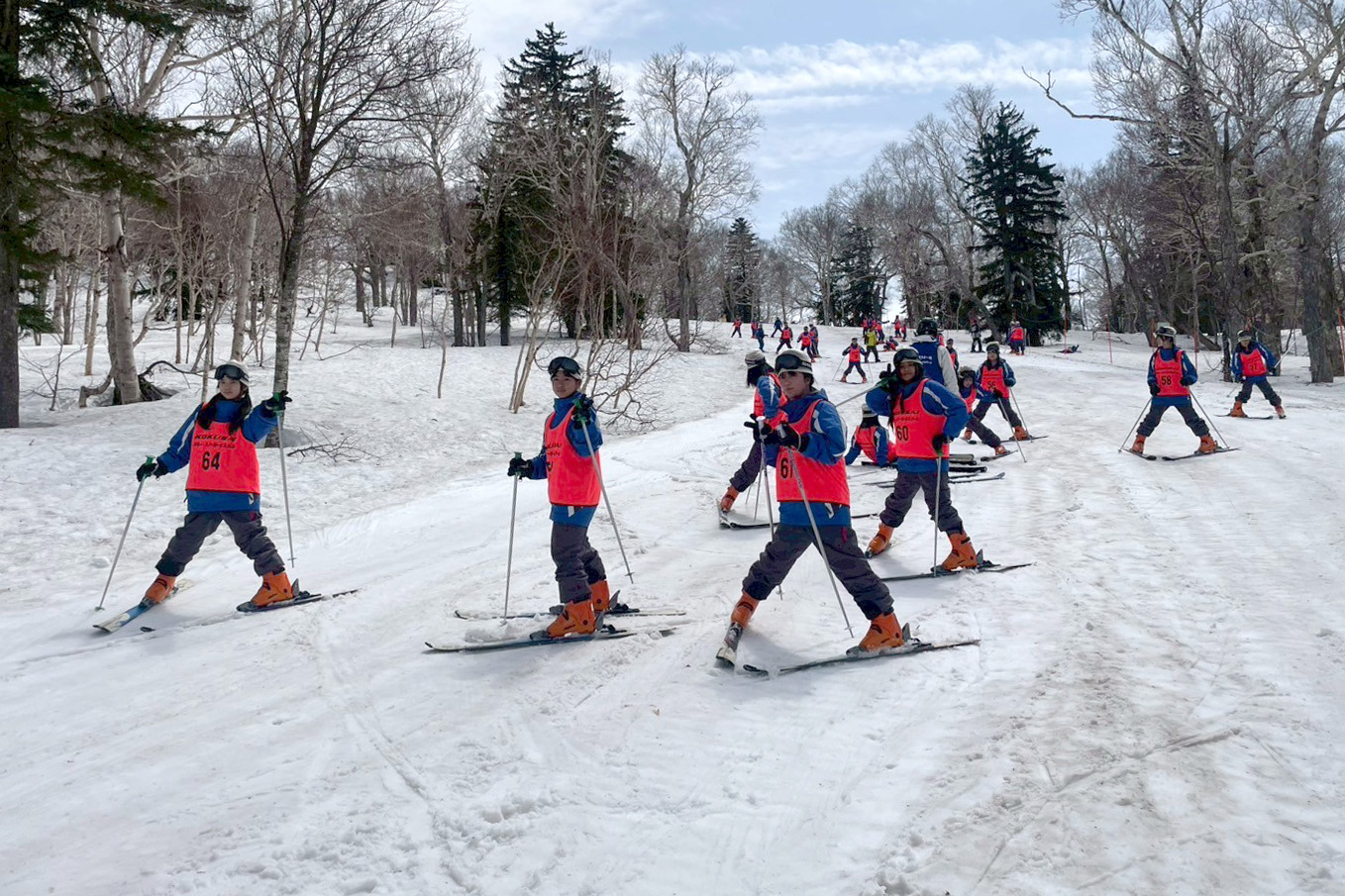 LINE_ALBUM_修学旅行３日目(スキー・スノボ)_250510_1