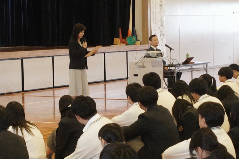 2025-10-31_15-05-49_000