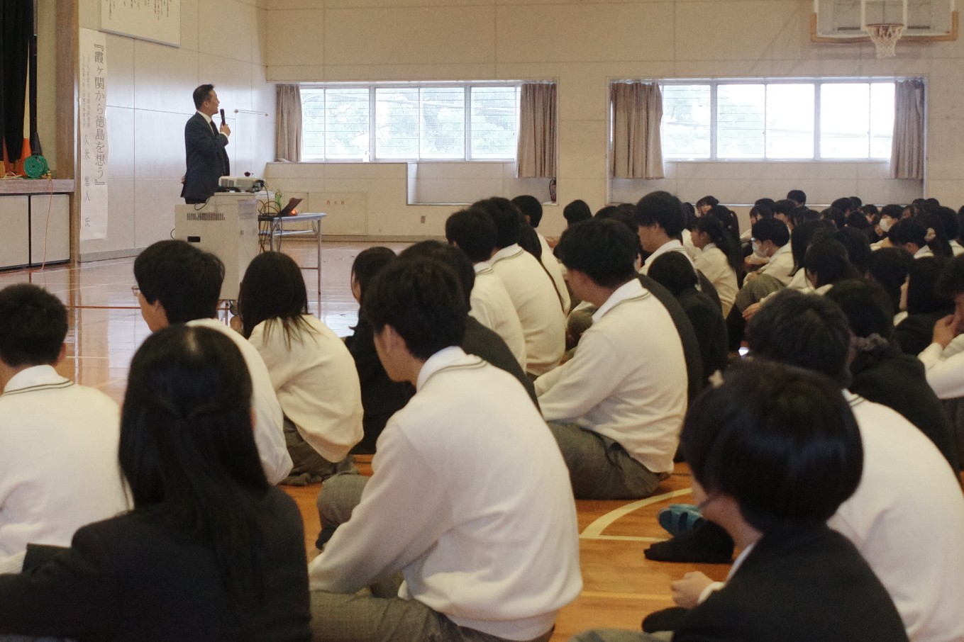 2025-10-31_16-07-34_000