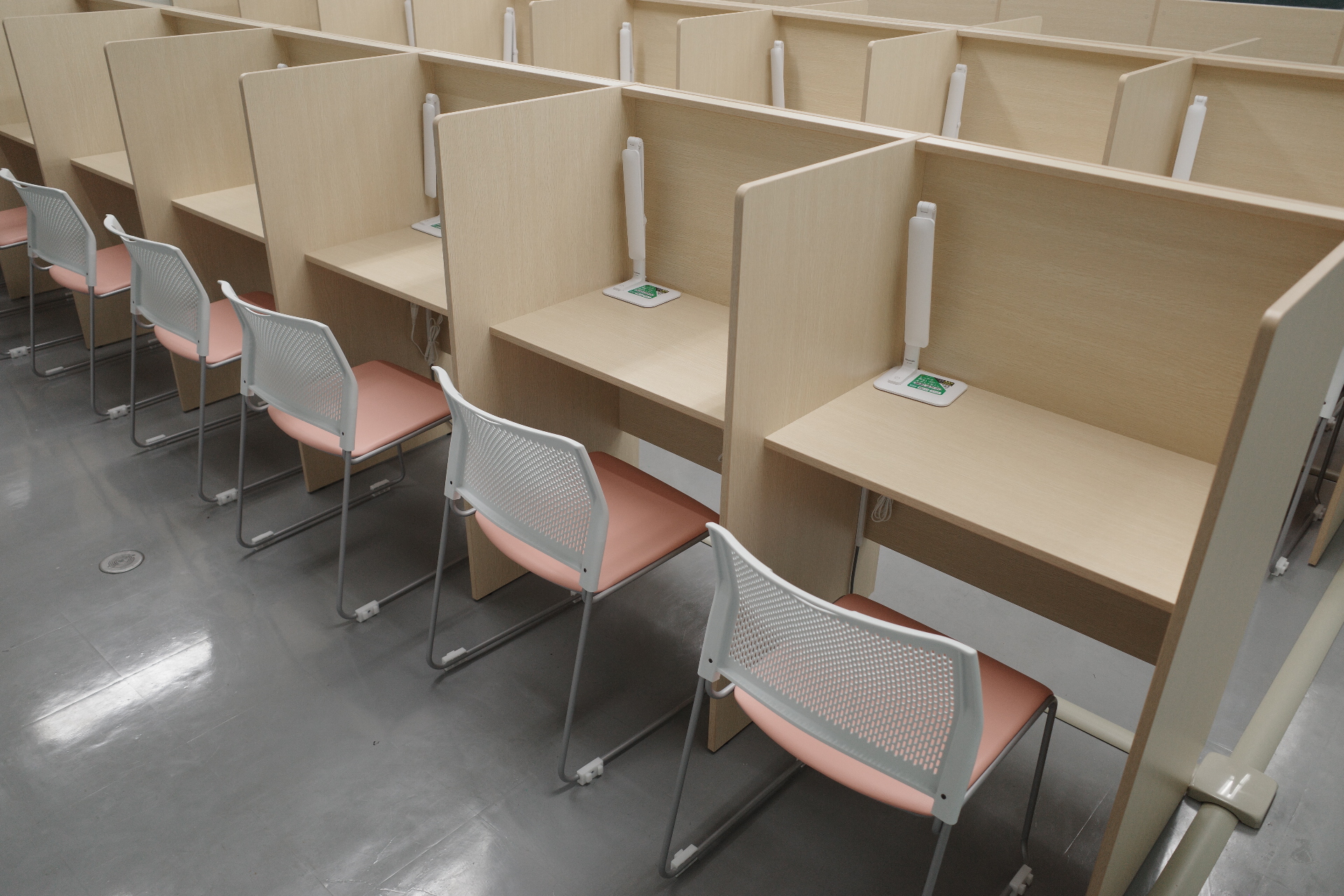 2025-11-20_16-49-44_000