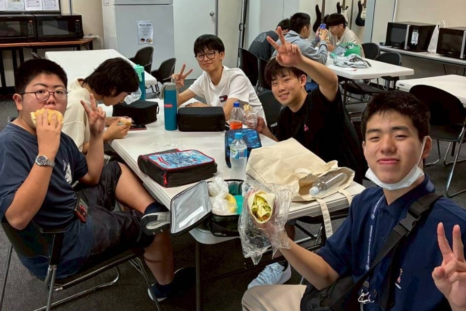 2025-12-12_16-22-07_139