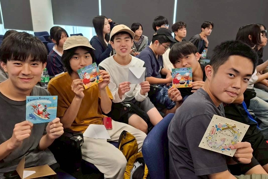 2025-12-18_15-36-58_402